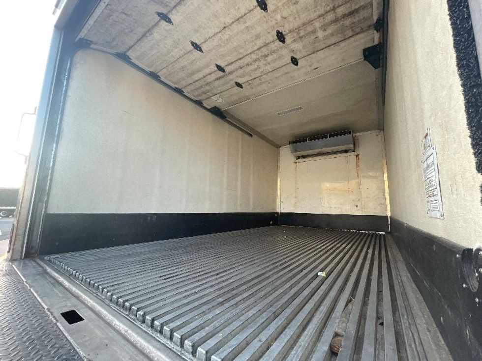 Refrigerated Truck-Light and Medium Duty Trucks-Freightliner-2019-M2-Concord-NC-143,829\n\t\tmiles-$ 48,250 - Image 10