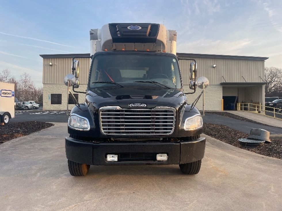 Refrigerated Truck-Light and Medium Duty Trucks-Freightliner-2019-M2-Concord-NC-143,829\n\t\tmiles-$ 48,250 - Image 2
