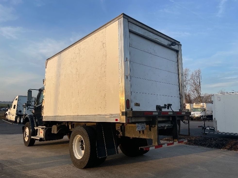 Refrigerated Truck-Light and Medium Duty Trucks-Freightliner-2019-M2-Concord-NC-143,829\n\t\tmiles-$ 48,250 - Image 6