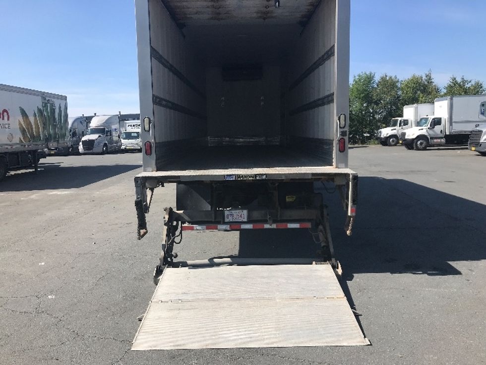 Refrigerated Truck-Light and Medium Duty Trucks-Freightliner-2019-M2-Dartmouth-NS-303,009\n\t\tkm-$ 61,500 - Image 9
