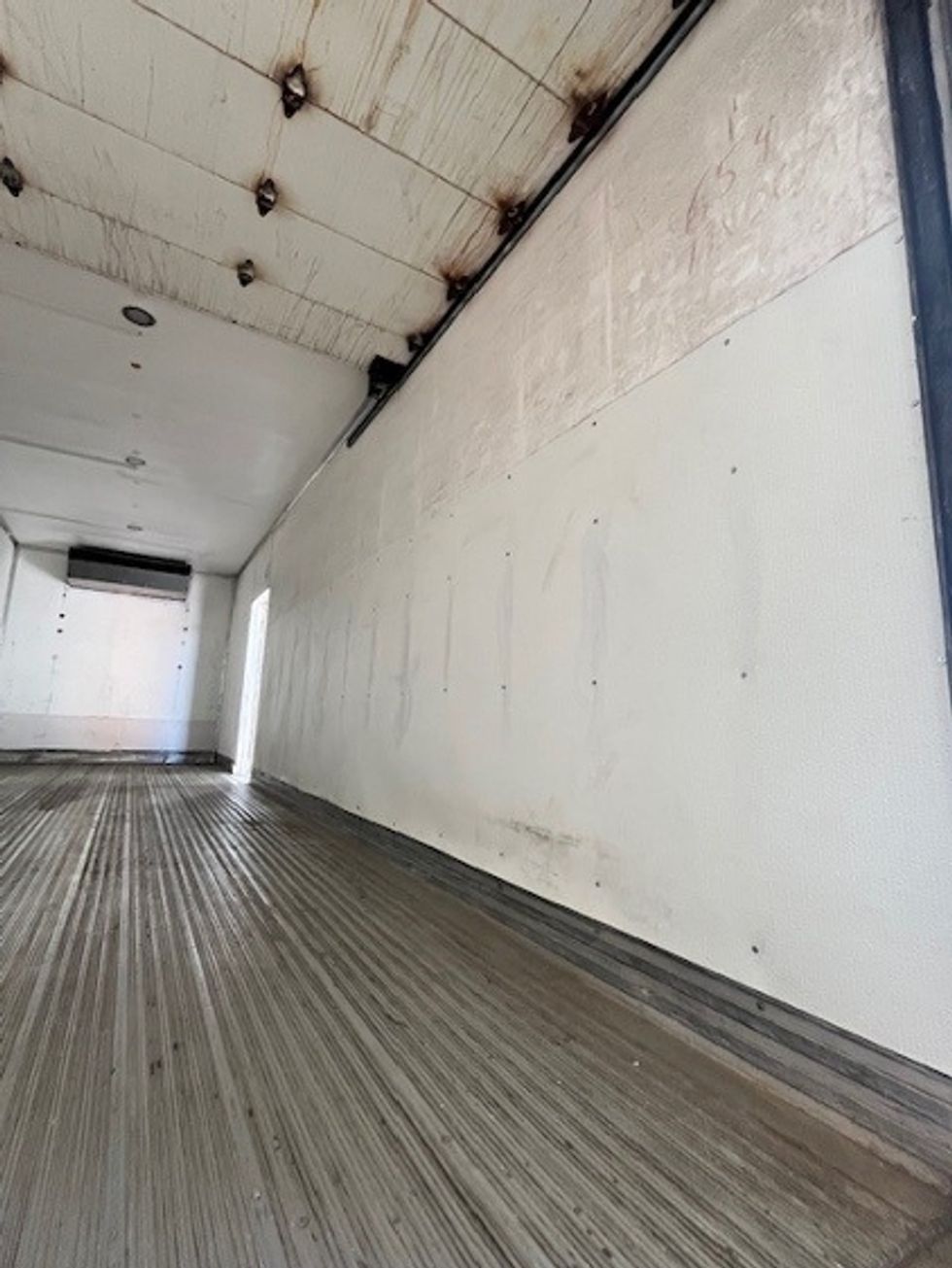 Refrigerated Truck-Light and Medium Duty Trucks-Freightliner-2019-M2-Davenport-IA-186,331\n\t\tmiles-$ 64,750 - Image 12