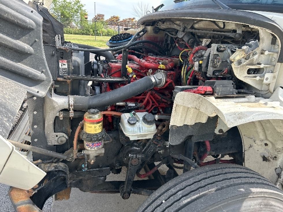 Refrigerated Truck-Light and Medium Duty Trucks-Freightliner-2019-M2-Davenport-IA-186,331\n\t\tmiles-$ 64,750 - Image 24