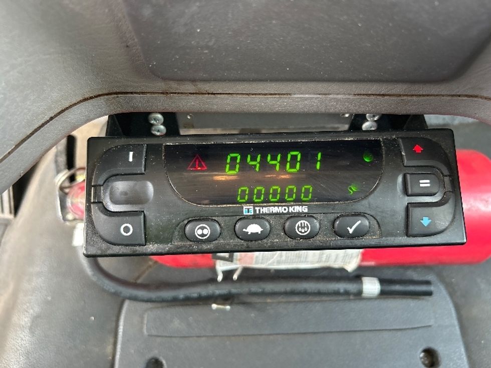 Refrigerated Truck-Light and Medium Duty Trucks-Freightliner-2019-M2-Davenport-IA-186,331\n\t\tmiles-$ 64,750 - Image 25