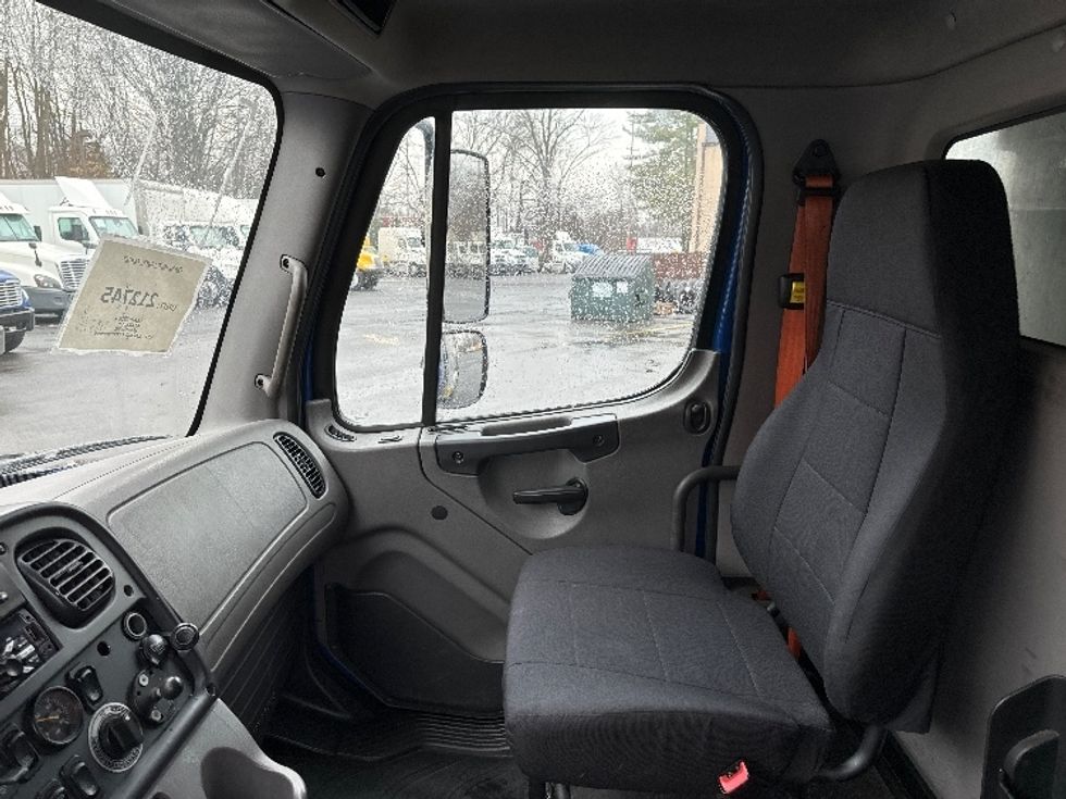 2019 Freightliner M2 106 Medium Duty photo 15