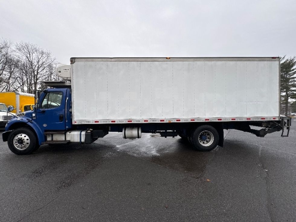 2019 Freightliner M2 106 Medium Duty photo 4