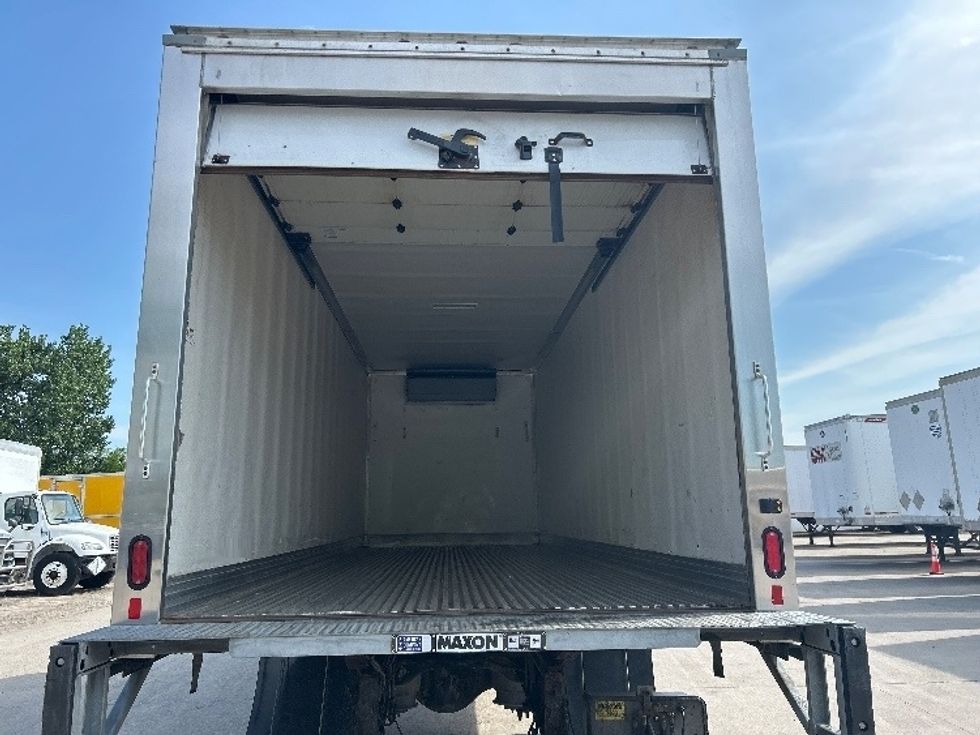 Refrigerated Truck-Light and Medium Duty Trucks-Freightliner-2019-M2-Des Moines-IA-171,830\n\t\tmiles-$ 60,000 - Image 8