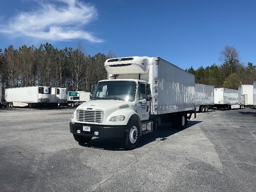 Refrigerated Truck-Light and Medium Duty Trucks-Freightliner-2019-M2-Duluth-GA-203,559\n\t\tmiles-$ 62,500 - Image 3