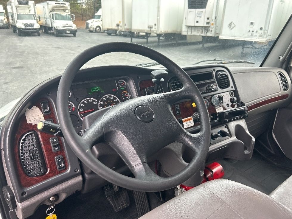 Refrigerated Truck-Light and Medium Duty Trucks-Freightliner-2019-M2-Duluth-GA-220,909\n\t\tmiles-$ 56,250 - Image 17