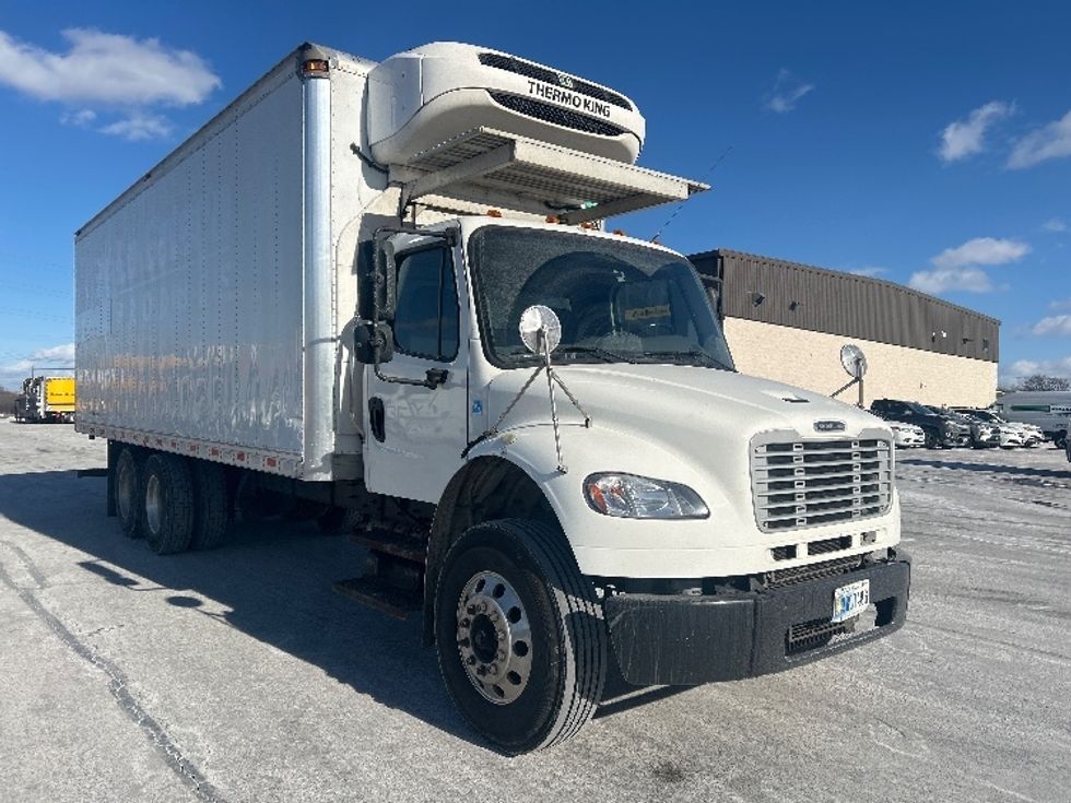 Refrigerated Truck-Light and Medium Duty Trucks-Freightliner-2019-M2-East Chicago-IN-216,810\n\t\tmiles-$ 58,250 - Image 1