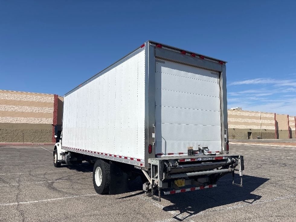 Refrigerated Truck-Light and Medium Duty Trucks-Freightliner-2019-M2-El Paso-TX-103,870\n\t\tmiles-$ 52,250 - Image 6