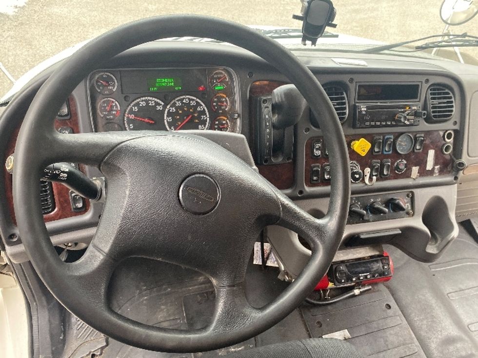 Refrigerated Truck-Light and Medium Duty Trucks-Freightliner-2019-M2-Erlanger-KY-391,287\n\t\tmiles-$ 10,000 - Image 18