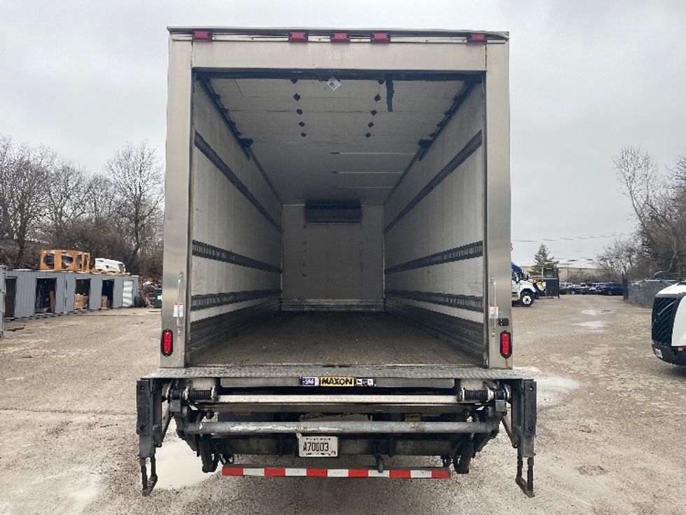 Refrigerated Truck-Light and Medium Duty Trucks-Freightliner-2019-M2-Erlanger-KY-391,287\n\t\tmiles-$ 10,000 - Image 8
