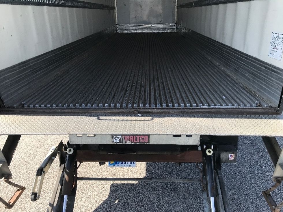 Refrigerated Truck-Light and Medium Duty Trucks-Freightliner-2019-M2-Evansville-IN-152,846\n\t\tmiles-$ 64,000 - Image 10