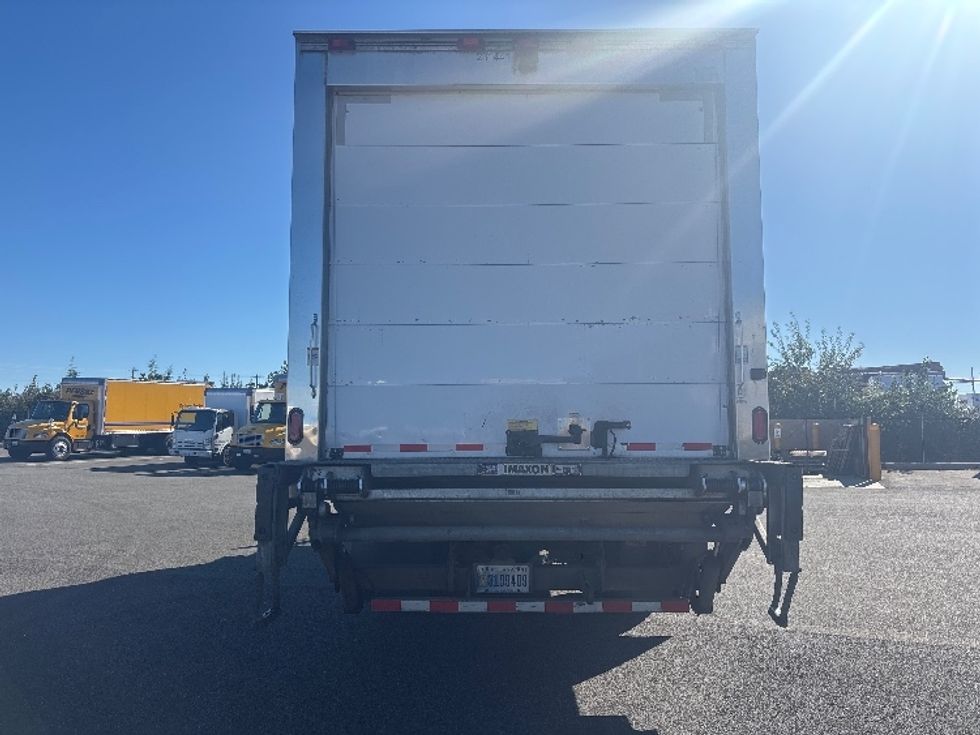 Refrigerated Truck-Light and Medium Duty Trucks-Freightliner-2019-M2-Everett-WA-255,007\n\t\tmiles-$ 47,250 - Image 7