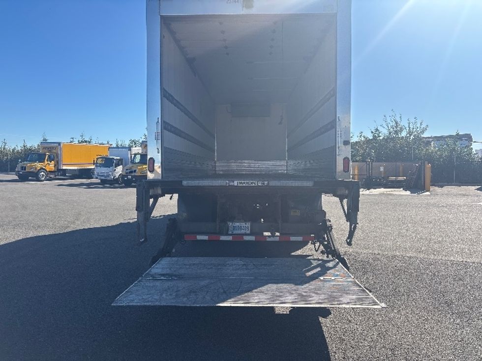 Refrigerated Truck-Light and Medium Duty Trucks-Freightliner-2019-M2-Everett-WA-255,007\n\t\tmiles-$ 47,250 - Image 9