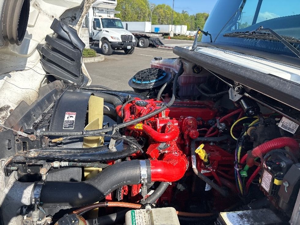 Refrigerated Truck-Light and Medium Duty Trucks-Freightliner-2019-M2-Everett-WA-270,732\n\t\tmiles-$ 37,500 - Image 23