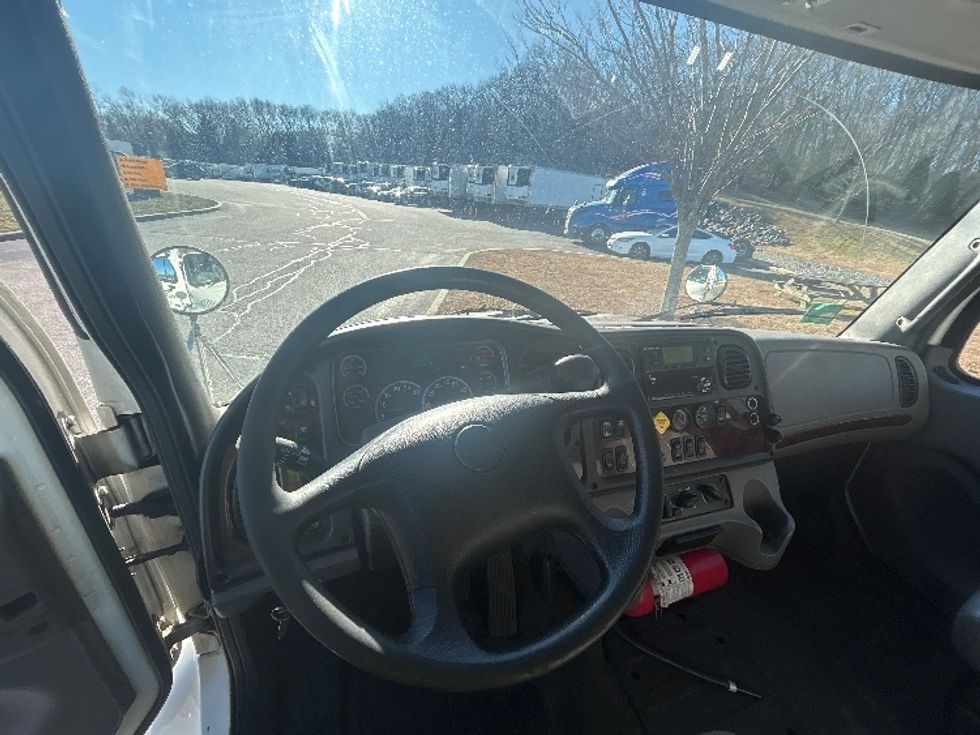 Refrigerated Truck-Light and Medium Duty Trucks-Freightliner-2019-M2-Fitchburg-MA-223,750\n\t\tmiles-$ 45,000 - Image 16