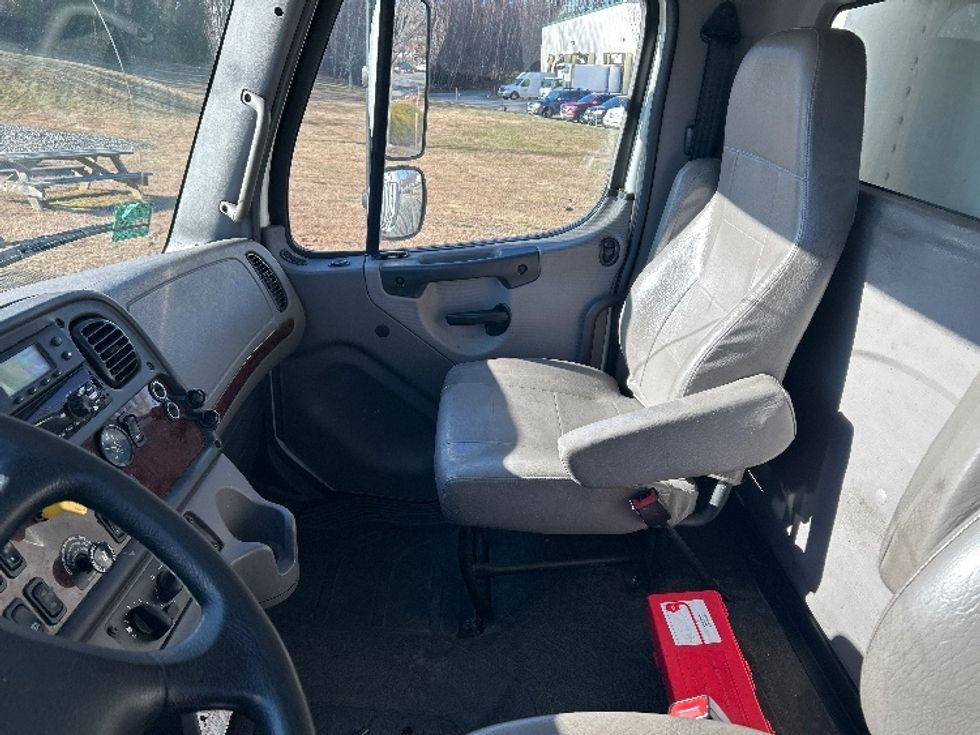 Refrigerated Truck-Light and Medium Duty Trucks-Freightliner-2019-M2-Fitchburg-MA-223,750\n\t\tmiles-$ 45,000 - Image 18
