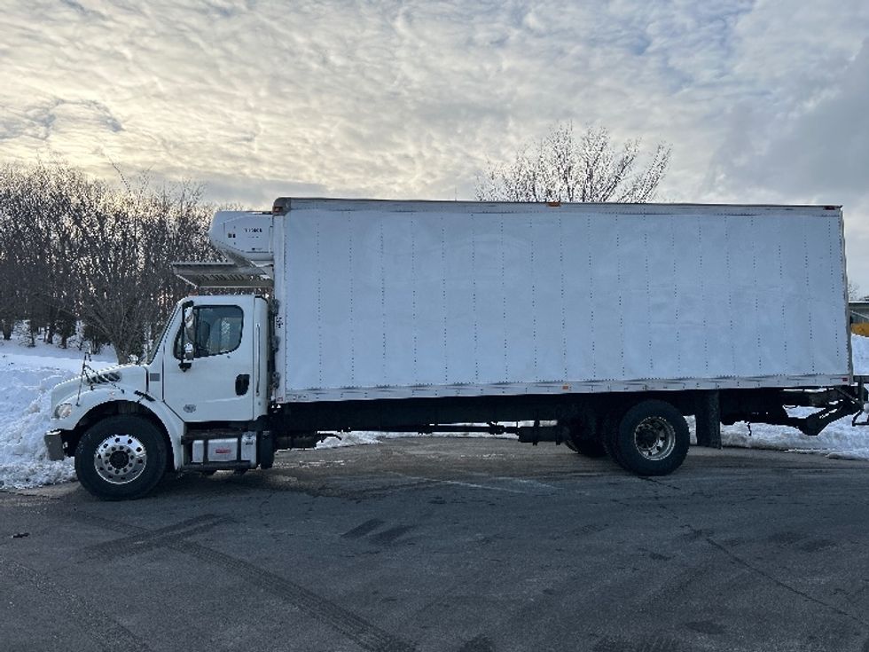 Refrigerated Truck-Light and Medium Duty Trucks-Freightliner-2019-M2-Fitchburg-MA-223,750\n\t\tmiles-$ 45,000 - Image 4