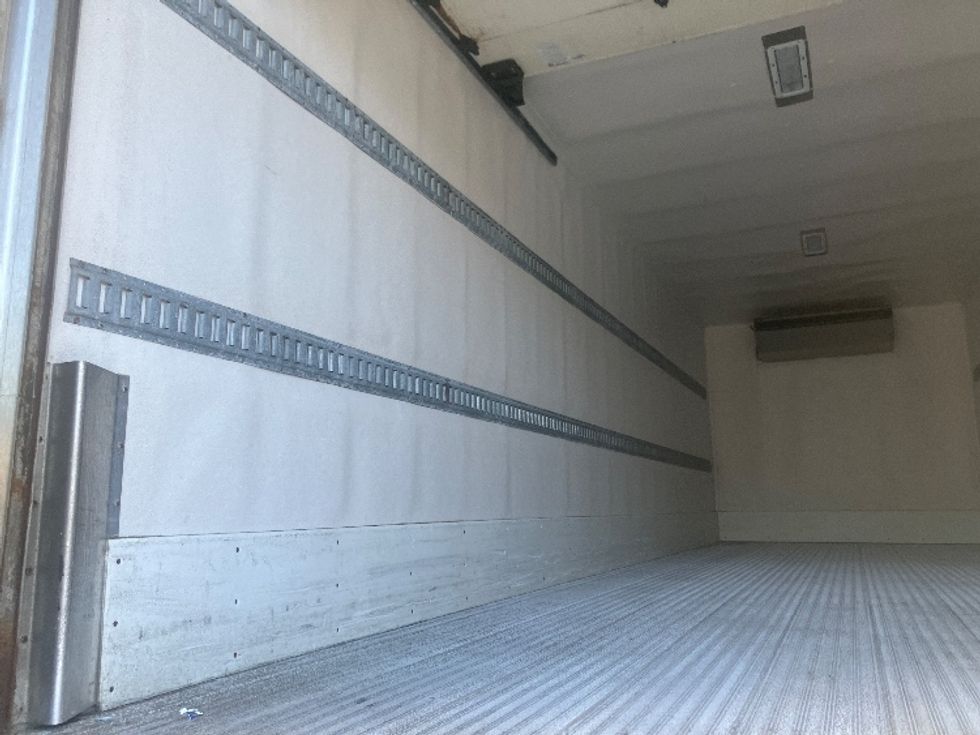 Refrigerated Truck-Light and Medium Duty Trucks-Freightliner-2019-M2-Fitchburg-MA-355,099\n\t\tmiles-$ 30,250 - Image 11