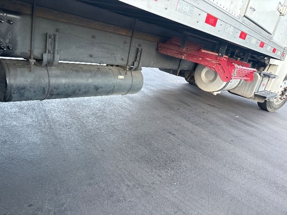 Refrigerated Truck-Light and Medium Duty Trucks-Freightliner-2019-M2-Fontana-CA-139,794\n\t\tmiles-$ 75,500 - Image 14