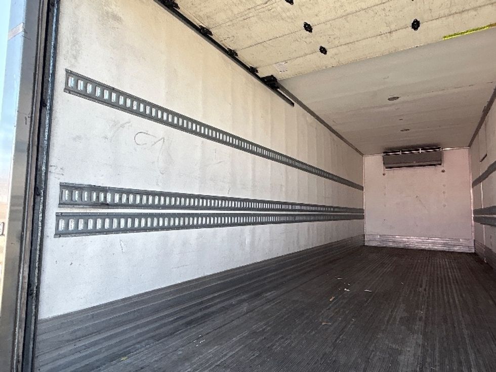 Refrigerated Truck-Light and Medium Duty Trucks-Freightliner-2019-M2-Fontana-CA-151,644\n\t\tmiles-$ 68,750 - Image 11