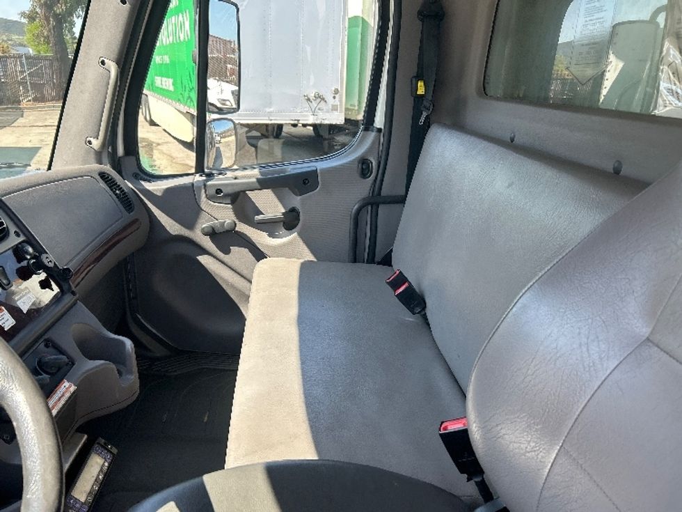 2019 Freightliner M2 106 Medium Duty photo 13