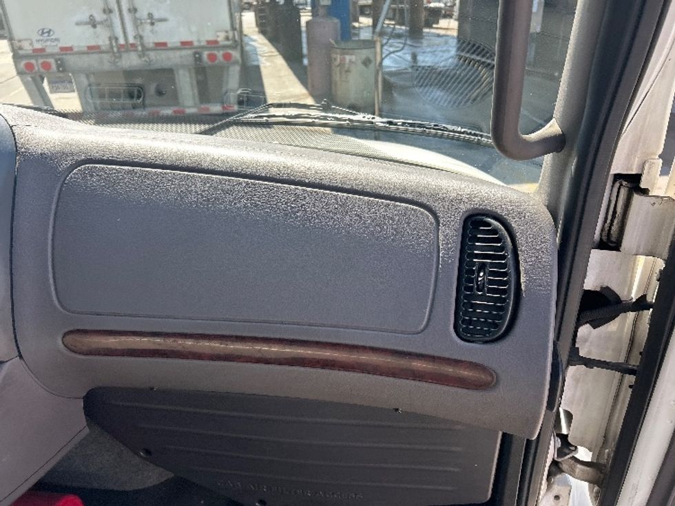 2019 Freightliner M2 106 Medium Duty photo 15
