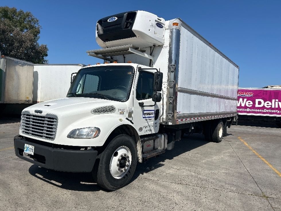 2019 Freightliner M2 106 Medium Duty photo 3