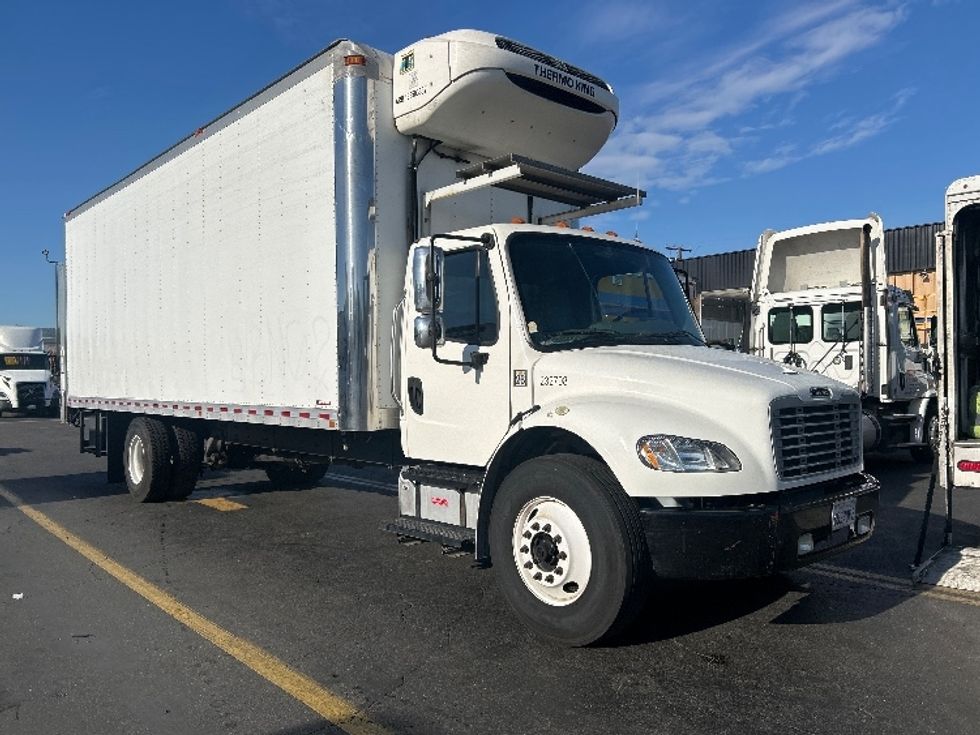 Refrigerated Truck-Light and Medium Duty Trucks-Freightliner-2019-M2-Fontana-CA-207,035\n\t\tmiles-$ 48,000 - Image 1