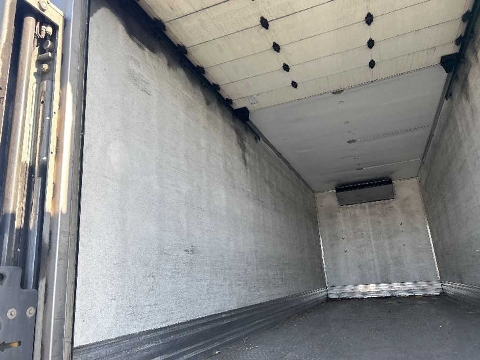Refrigerated Truck-Light and Medium Duty Trucks-Freightliner-2019-M2-Fontana-CA-207,035\n\t\tmiles-$ 48,000 - Image 11
