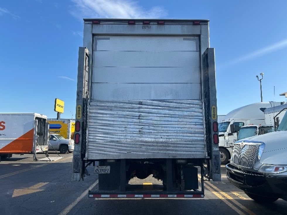 Refrigerated Truck-Light and Medium Duty Trucks-Freightliner-2019-M2-Fontana-CA-207,035\n\t\tmiles-$ 48,000 - Image 7