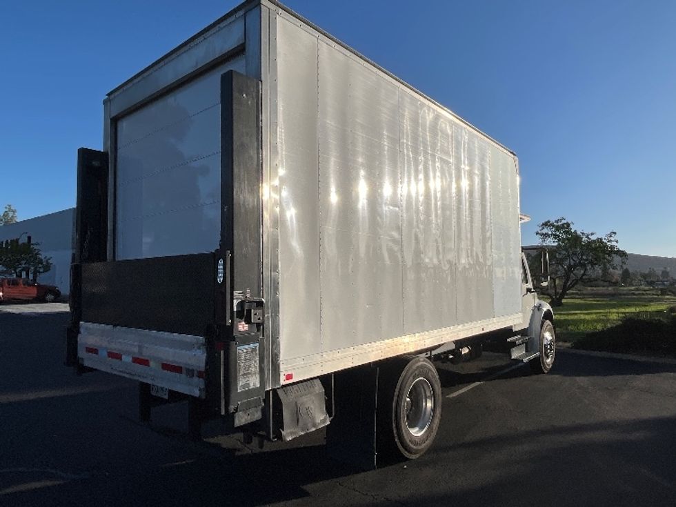Refrigerated Truck-Light and Medium Duty Trucks-Freightliner-2019-M2-Fontana-CA-72,738\n\t\tmiles-$ 60,000 - Image 13