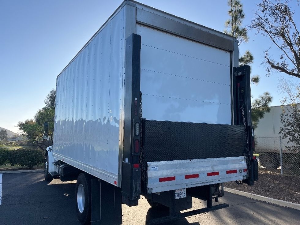 Refrigerated Truck-Light and Medium Duty Trucks-Freightliner-2019-M2-Fontana-CA-72,738\n\t\tmiles-$ 60,000 - Image 6