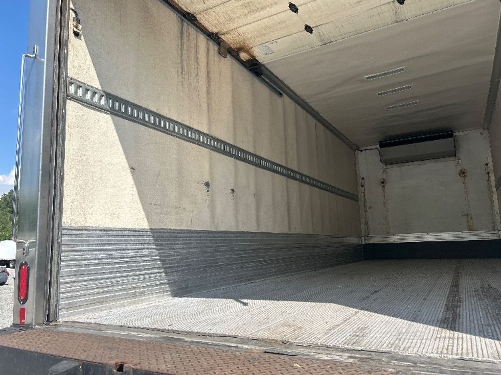 Refrigerated Truck-Light and Medium Duty Trucks-Freightliner-2019-M2-Forest Park-GA-139,358\n\t\tmiles-$ 42,250 - Image 10