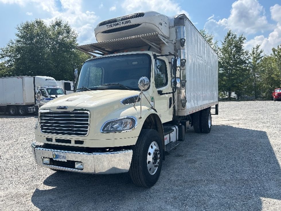 Refrigerated Truck-Light and Medium Duty Trucks-Freightliner-2019-M2-Forest Park-GA-139,358\n\t\tmiles-$ 42,250 - Image 3