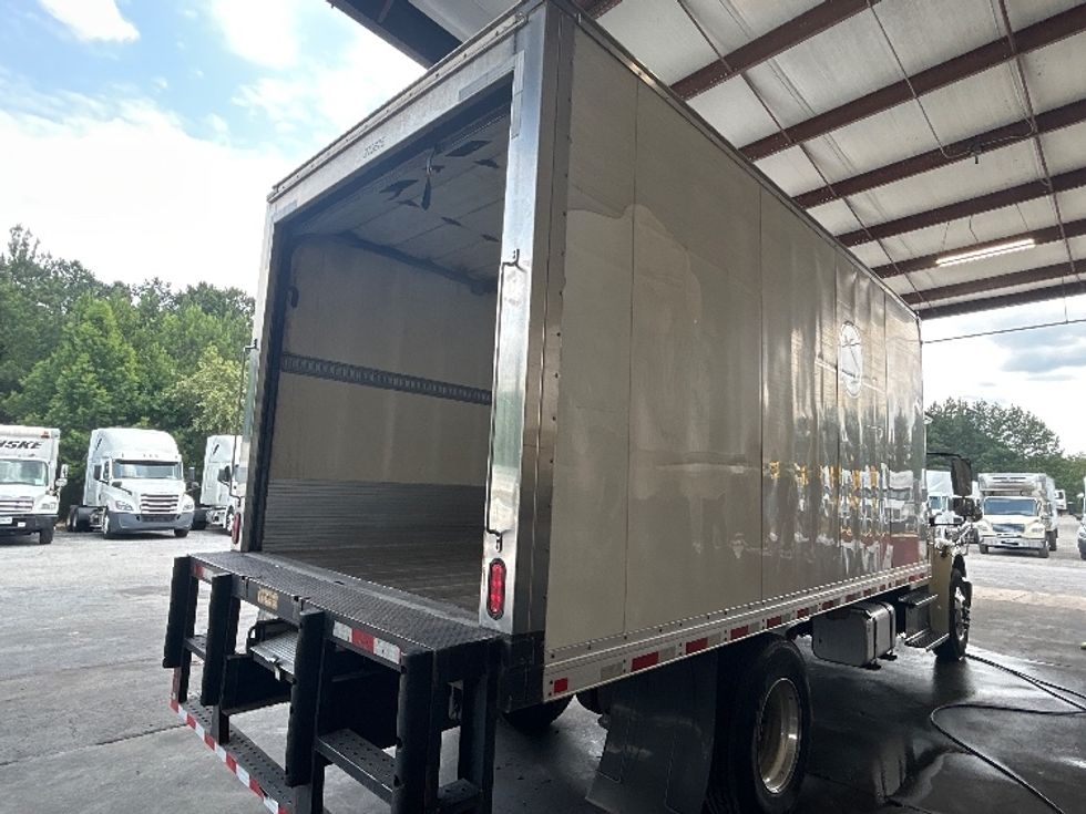 Refrigerated Truck-Light and Medium Duty Trucks-Freightliner-2019-M2-Forest Park-GA-145,552\n\t\tmiles-$ 50,500 - Image 12