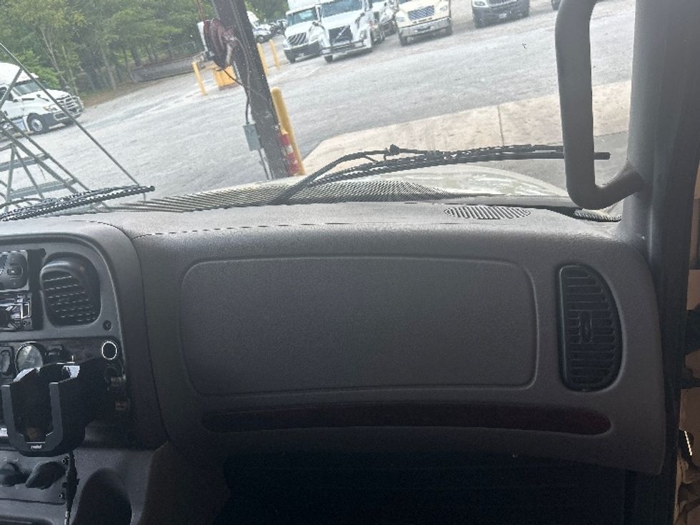 Refrigerated Truck-Light and Medium Duty Trucks-Freightliner-2019-M2-Forest Park-GA-145,552\n\t\tmiles-$ 50,500 - Image 20