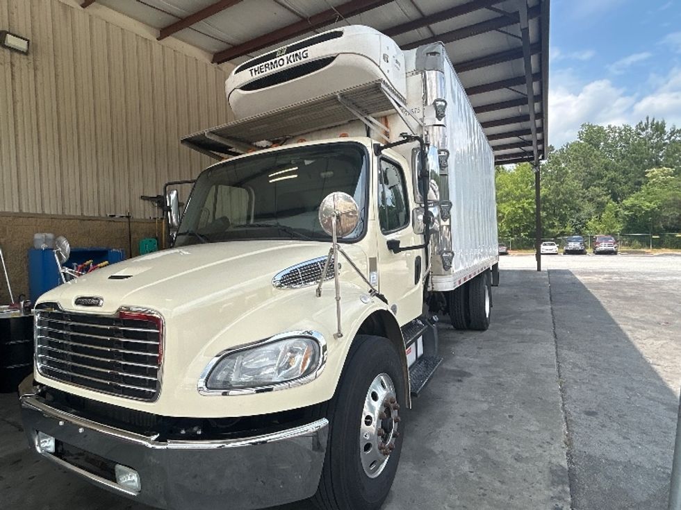 Refrigerated Truck-Light and Medium Duty Trucks-Freightliner-2019-M2-Forest Park-GA-145,552\n\t\tmiles-$ 50,500 - Image 3