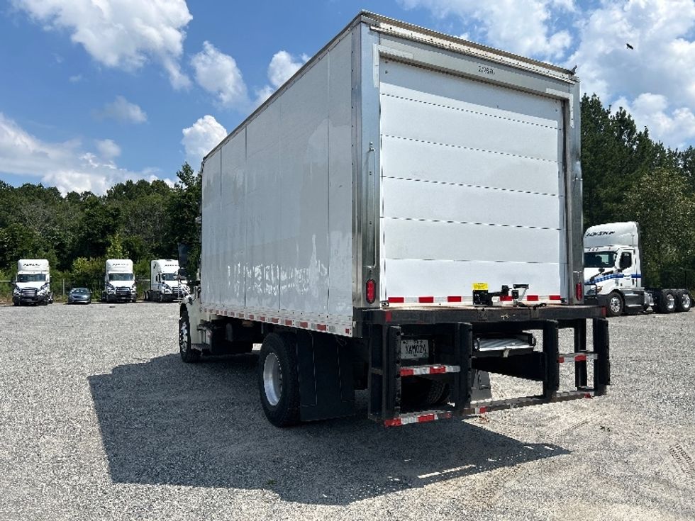 Refrigerated Truck-Light and Medium Duty Trucks-Freightliner-2019-M2-Forest Park-GA-146,212\n\t\tmiles-$ 53,500 - Image 6
