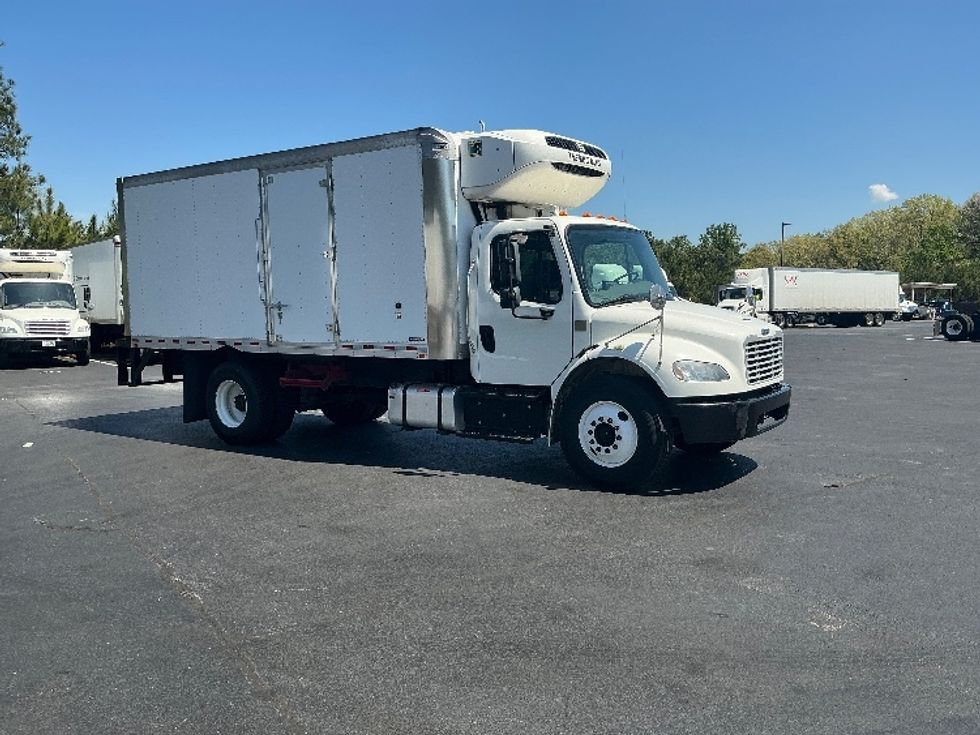 Refrigerated Truck-Light and Medium Duty Trucks-Freightliner-2019-M2-Forest Park-GA-208,035\n\t\tmiles-$ 47,750 - Image 1
