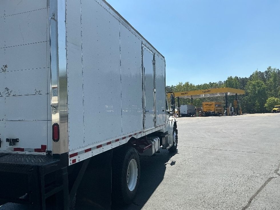 Refrigerated Truck-Light and Medium Duty Trucks-Freightliner-2019-M2-Forest Park-GA-208,035\n\t\tmiles-$ 47,750 - Image 12