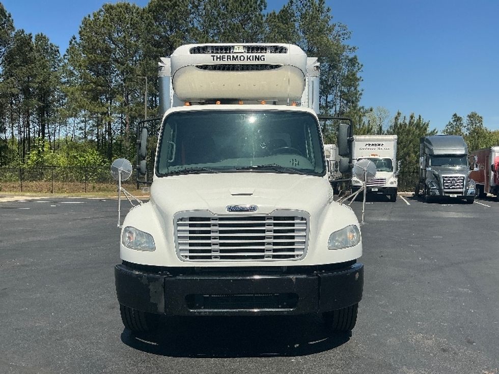 Refrigerated Truck-Light and Medium Duty Trucks-Freightliner-2019-M2-Forest Park-GA-208,035\n\t\tmiles-$ 47,750 - Image 2