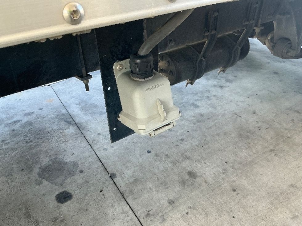 Refrigerated Truck-Light and Medium Duty Trucks-Freightliner-2019-M2-Forest Park-GA-208,035\n\t\tmiles-$ 47,750 - Image 24