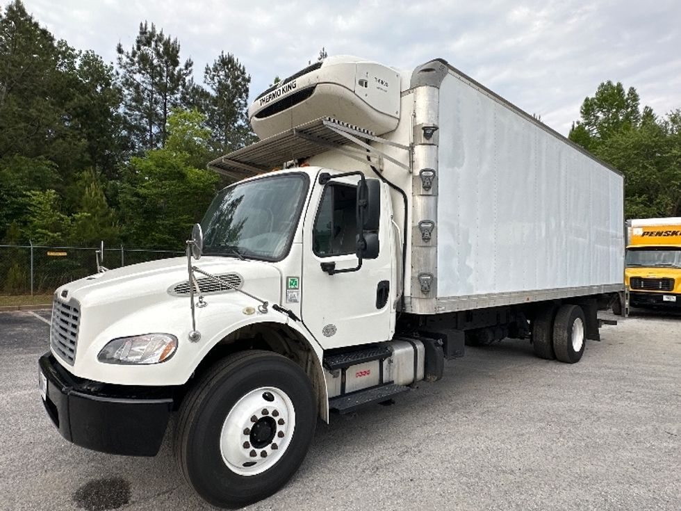 Refrigerated Truck-Light and Medium Duty Trucks-Freightliner-2019-M2-Forest Park-GA-220,467\n\t\tmiles-$ 38,250 - Image 3