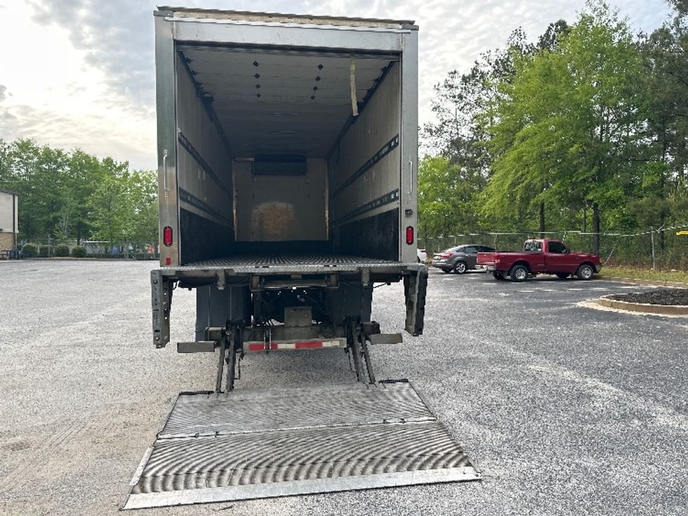 Refrigerated Truck-Light and Medium Duty Trucks-Freightliner-2019-M2-Forest Park-GA-220,467\n\t\tmiles-$ 38,250 - Image 9