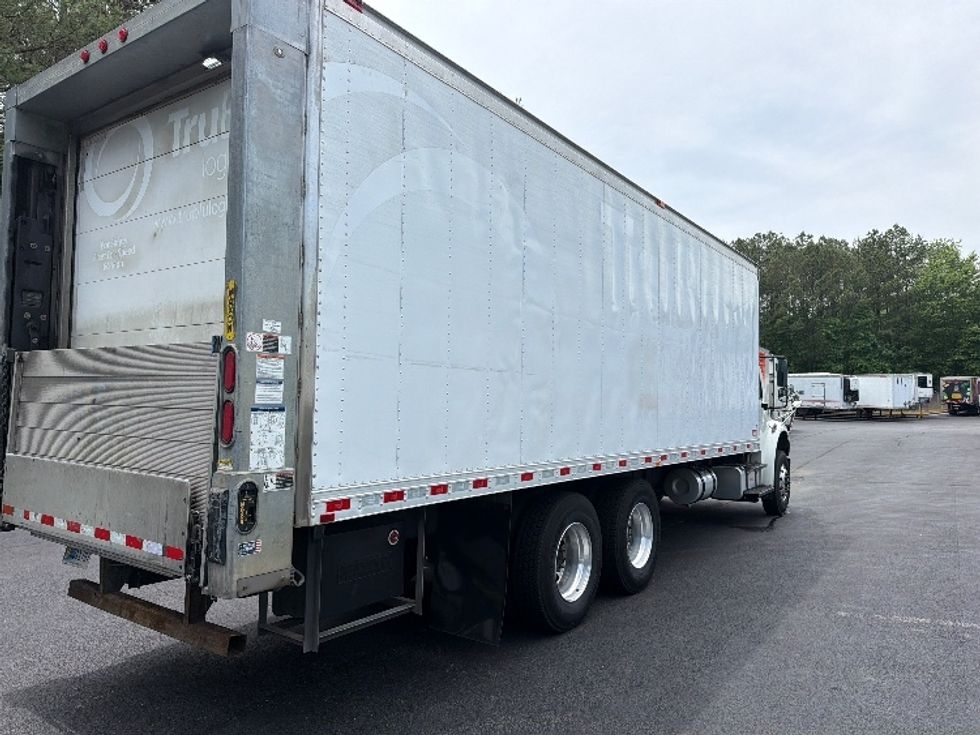 Refrigerated Truck-Light and Medium Duty Trucks-Freightliner-2019-M2-Forest Park-GA-351,823\n\t\tmiles-$ 27,500 - Image 12
