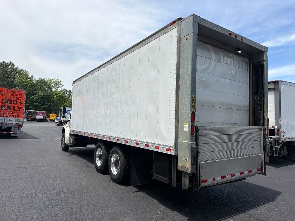 Refrigerated Truck-Light and Medium Duty Trucks-Freightliner-2019-M2-Forest Park-GA-351,823\n\t\tmiles-$ 27,500 - Image 5