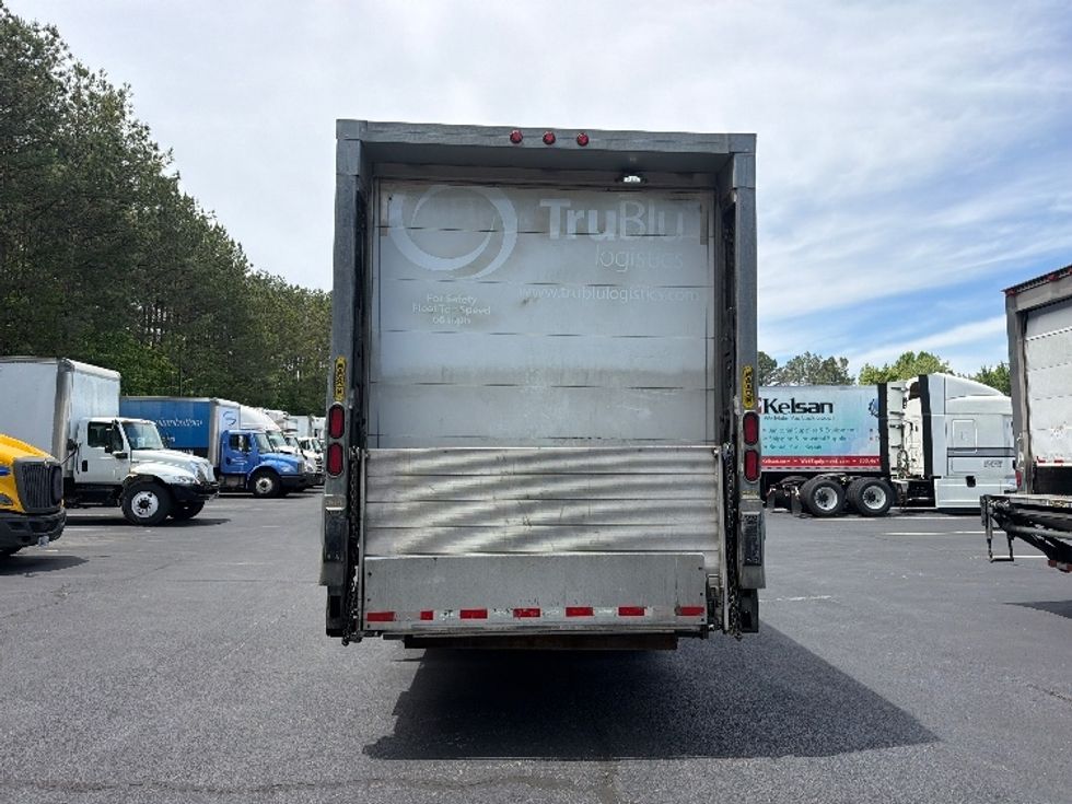 Refrigerated Truck-Light and Medium Duty Trucks-Freightliner-2019-M2-Forest Park-GA-351,823\n\t\tmiles-$ 27,500 - Image 6