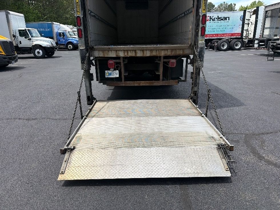 Refrigerated Truck-Light and Medium Duty Trucks-Freightliner-2019-M2-Forest Park-GA-351,823\n\t\tmiles-$ 27,500 - Image 8